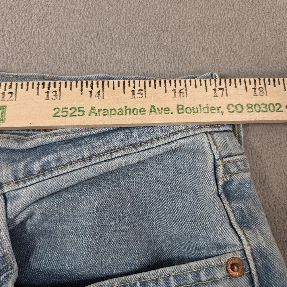 Levis important sizing